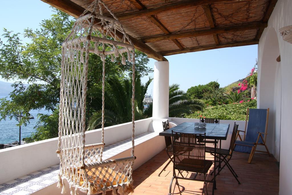 La Terrazza Sul Mare Apartment Santa Marina Salina Exterior photo
